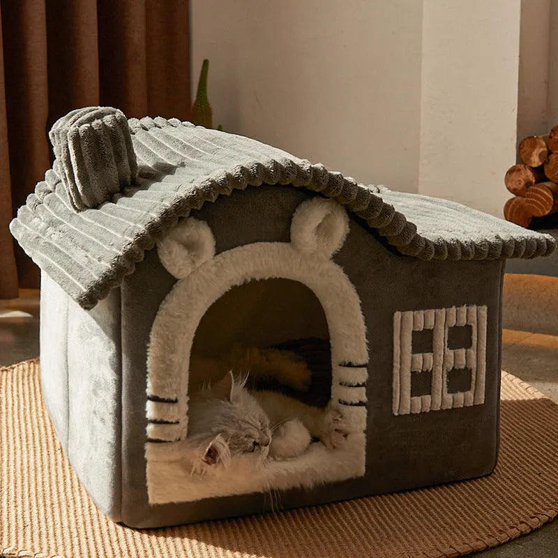 Enclosed PP cotton cat litter box in grey, styled as a warm villa, with open front entry