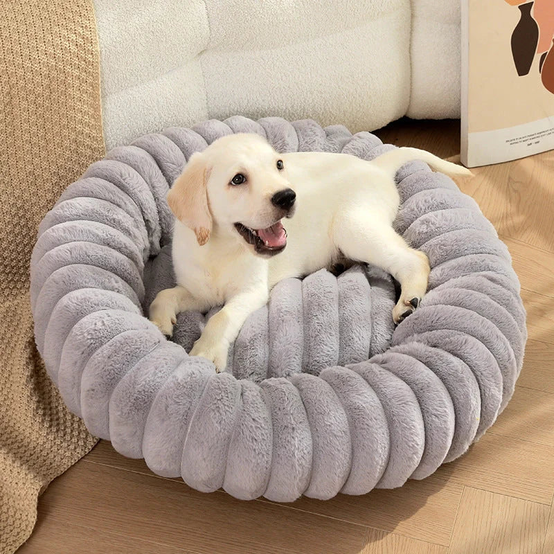 Round plush pet kennel for dogs in various colours and sizes