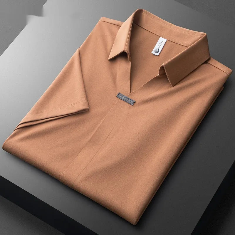 Men's lapel collar polo t-shirt in cotton blend fabric showing slim fit cut