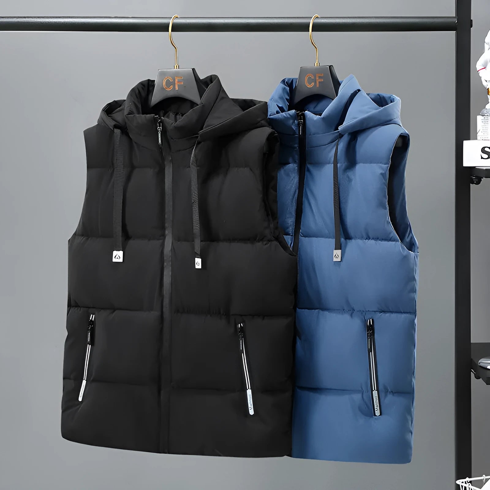 Men's thickened solid colour vest with a detachable hood, shown in blue.