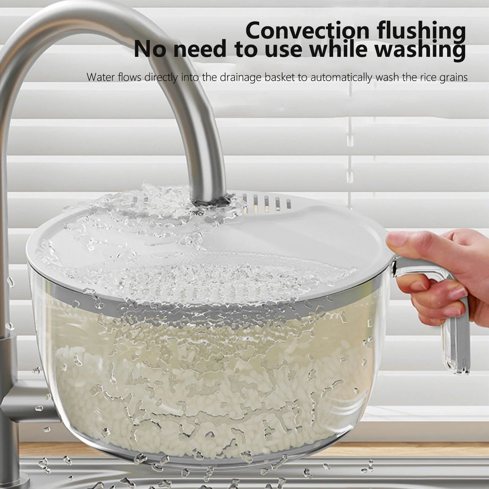 Multifunctional kitchen drainage basin in light green and white for efficient fruit and vegetable washing