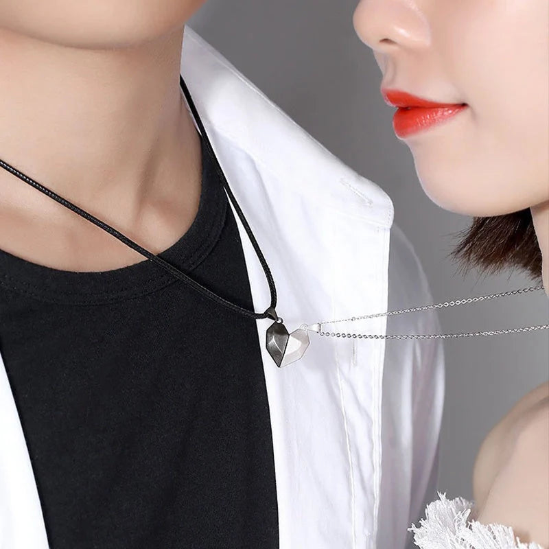 Minimalist matching heart pendant necklace for couples with magnetic closure