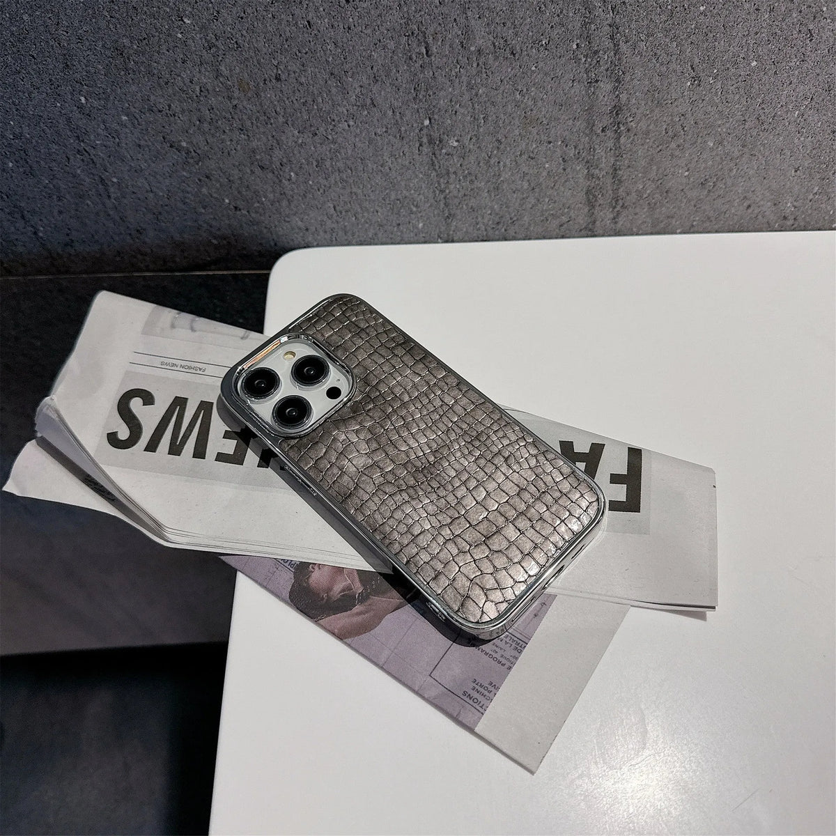 Advanced anti-fall phone case for iPhone 11-16 series, glossy crocodile pattern imitation leather, black colour