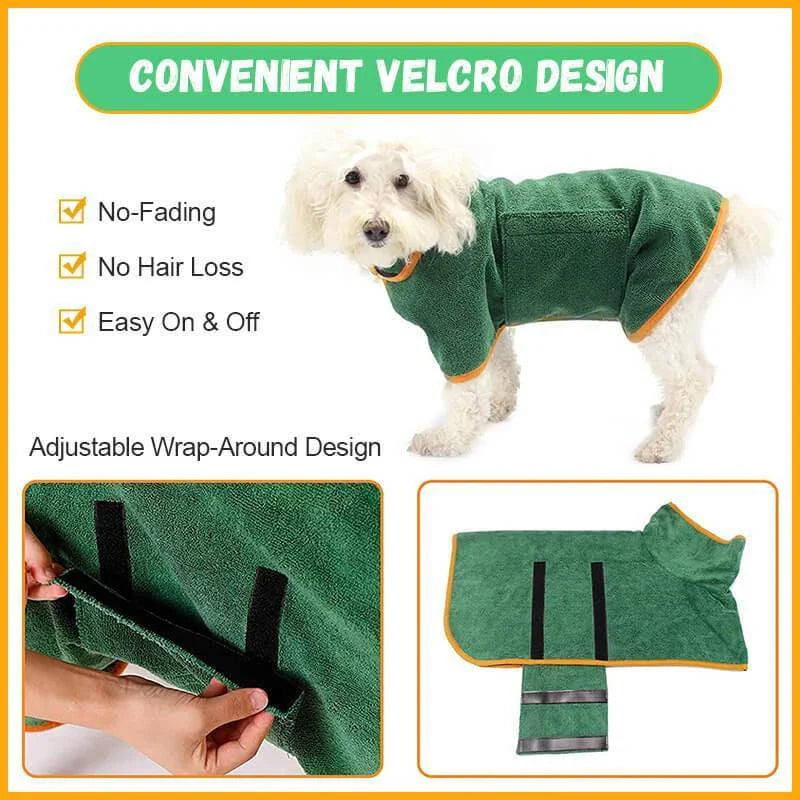 Plush pet bathrobe with adjustable strap, designed for rapid drying and gentle care of your furry friend