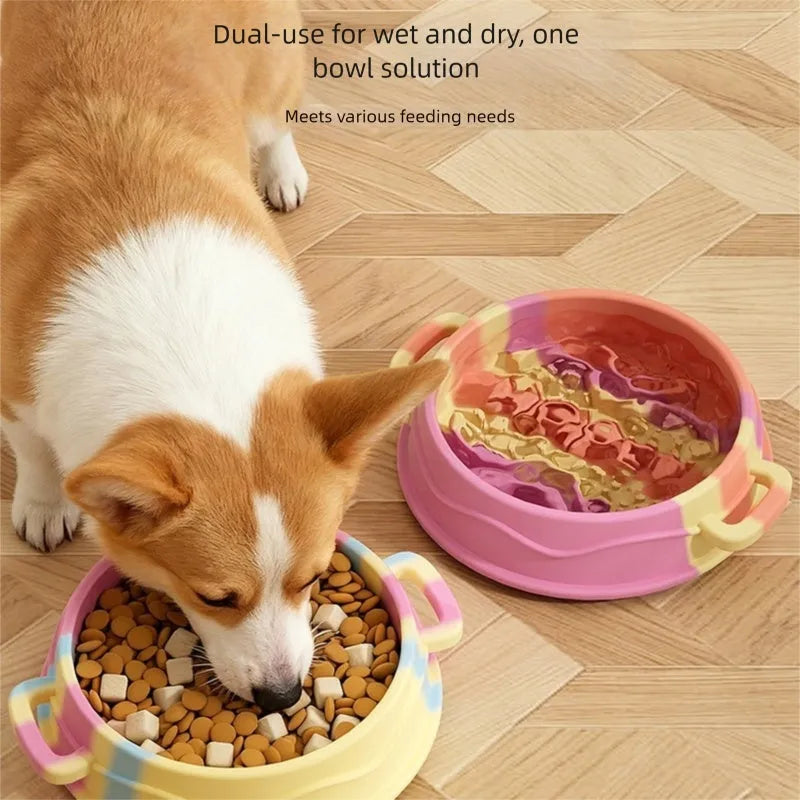 Silicone slow food bowl with double-ear handle and interactive maze design for dogs, in green colour