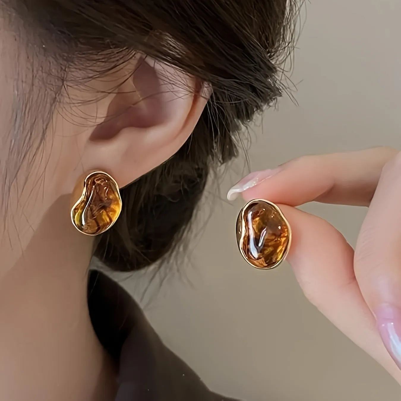 Handmade women's geometric tassel earrings in three colour styles: Maillard blooming, French irregular Amber, and water drop Tigereye