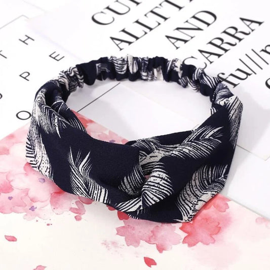 Women's retro style printed headband with elastic free size in vintage-inspired prints