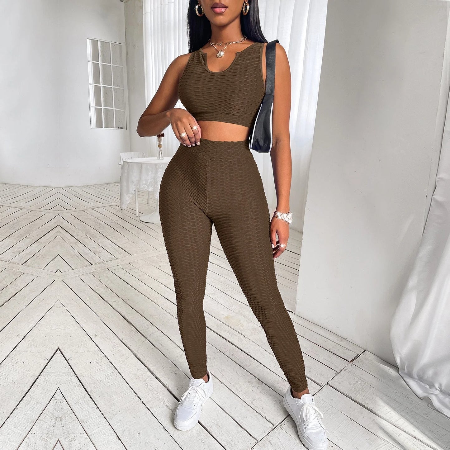 Women's pineapple lattice sports suit in polyester for active wear