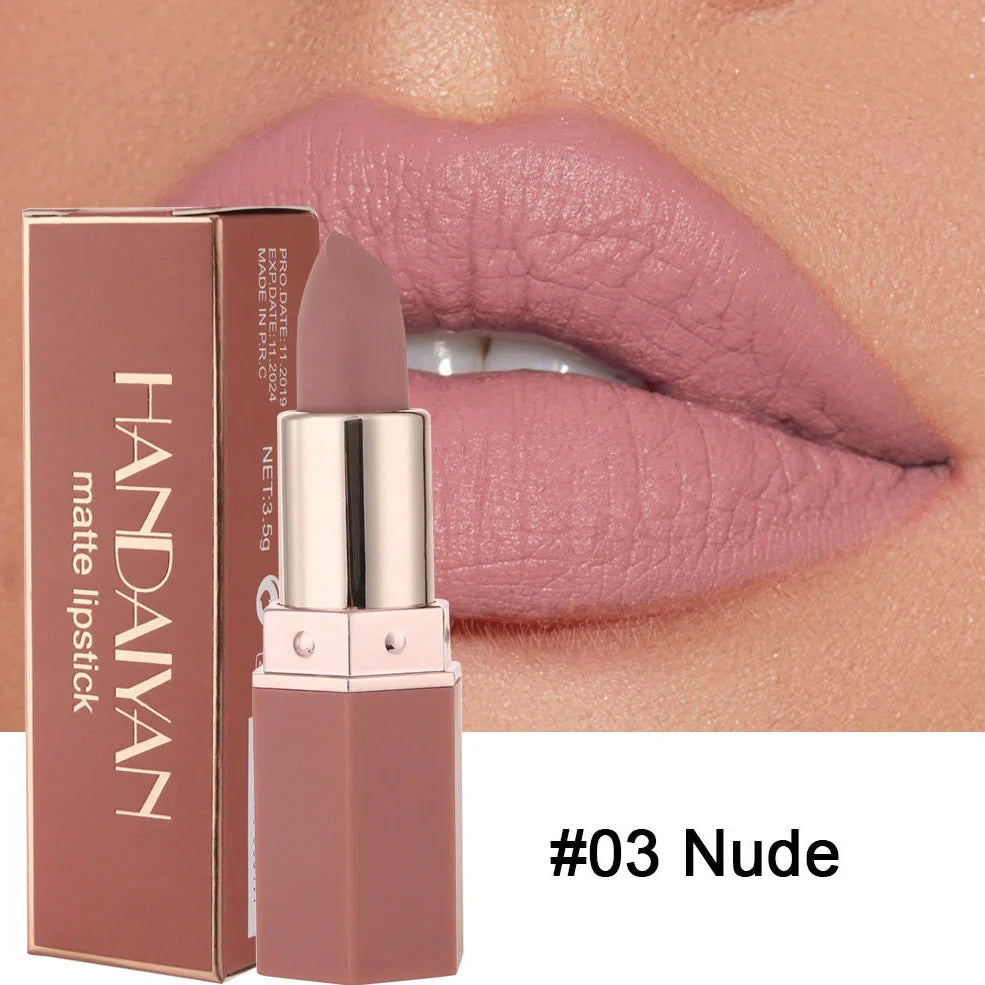 Six colour matte non-stick lipstick with 3.5g formula containing multivitamins and mineral oil