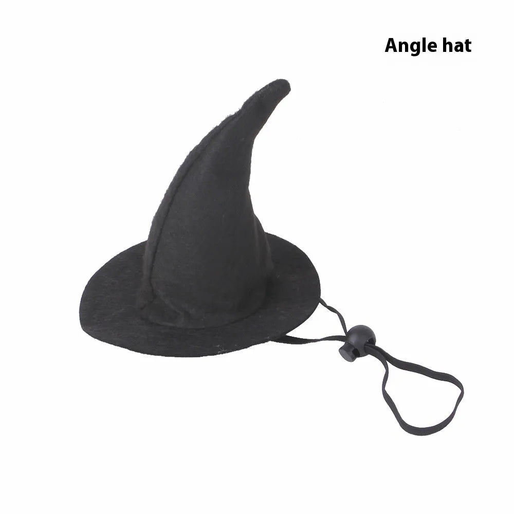 Cloth Halloween hat for cats with embossed pumpkin smiling face design