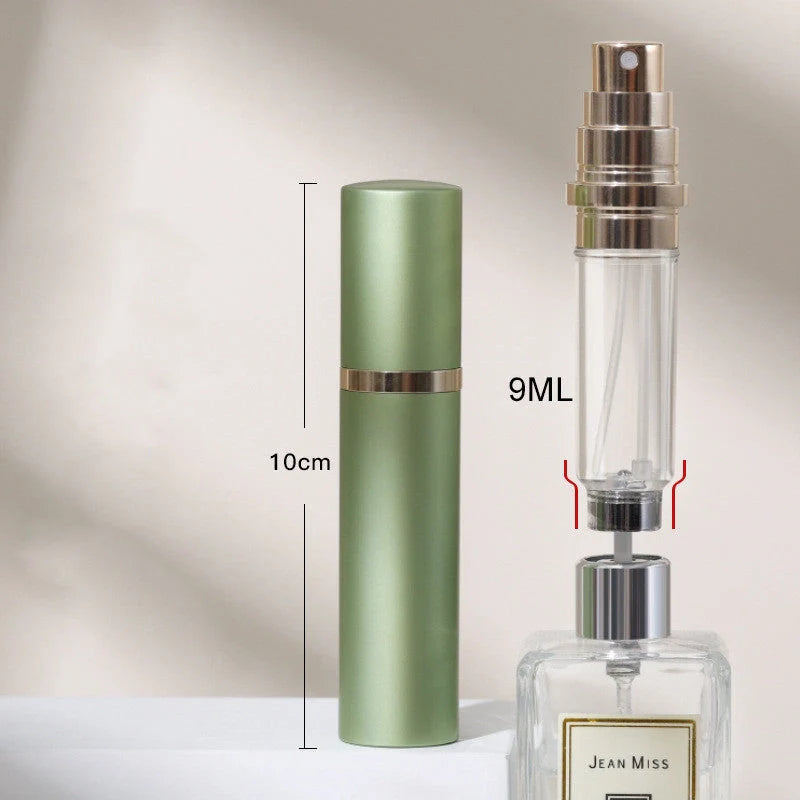 Compact perfume vaporizer in various colours with leak-proof design for travel