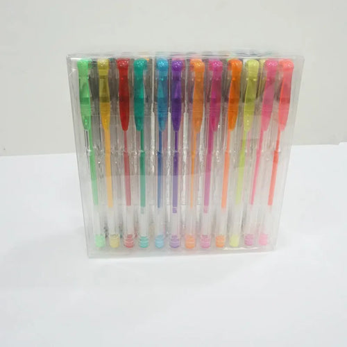 100 colour plastic gel pen set with fine and broad tips on a white background.