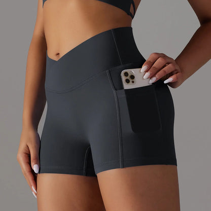 Women's yoga shorts with phone pocket in various colours, ideal for fitness and workouts