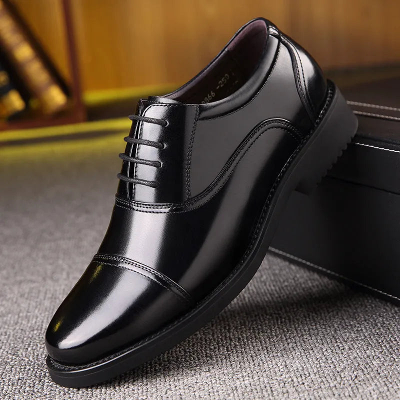 Black cowhide men's business formal leather shoes with round toe and rubber sole