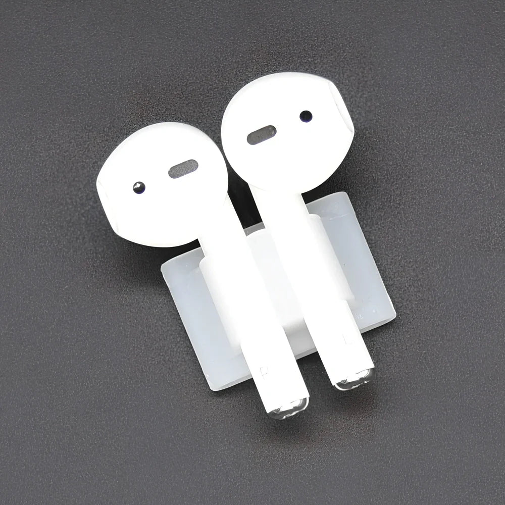 Black silicone protective cover for AirPods with 10cm anti-loss rope, hanging buckle, and earplug sleeves, weighing 36g total