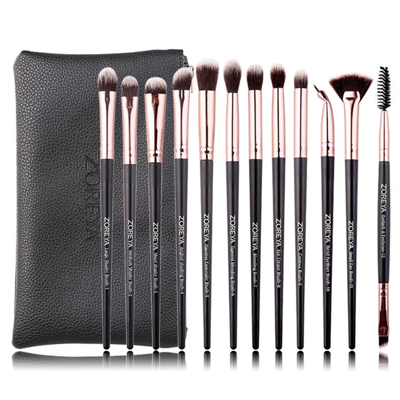 ZOREYA makeup brush with 17cm length and 1.5cm synthetic bristles in black colour option