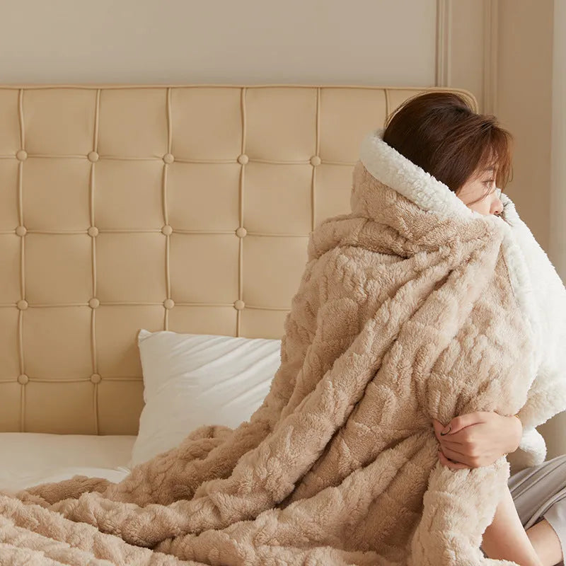 Polyester thermal flannel winter blanket in tea green colour measuring 180x200 cm