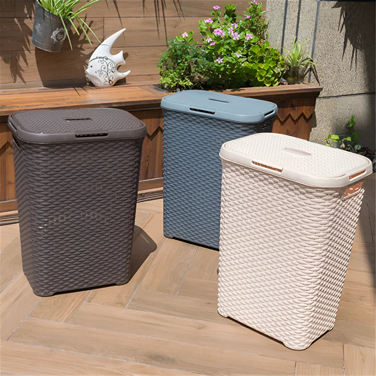 Plastic rattan woven laundry basket in beige color 44x34x62cm polypropylene