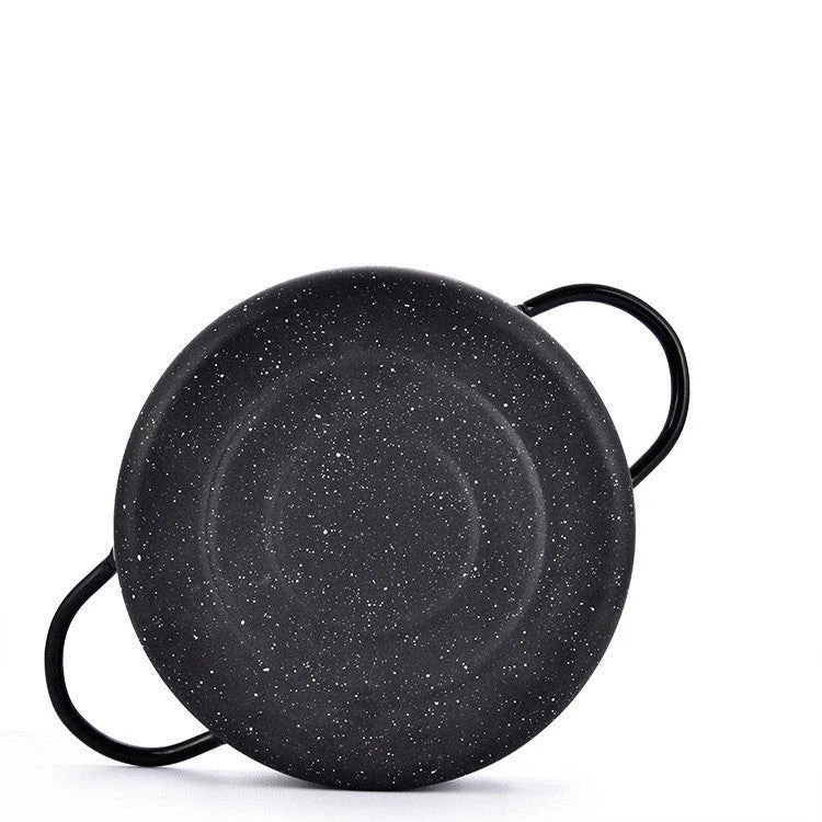 Household oil-saving fryer with non-stick coating and removable grease filter