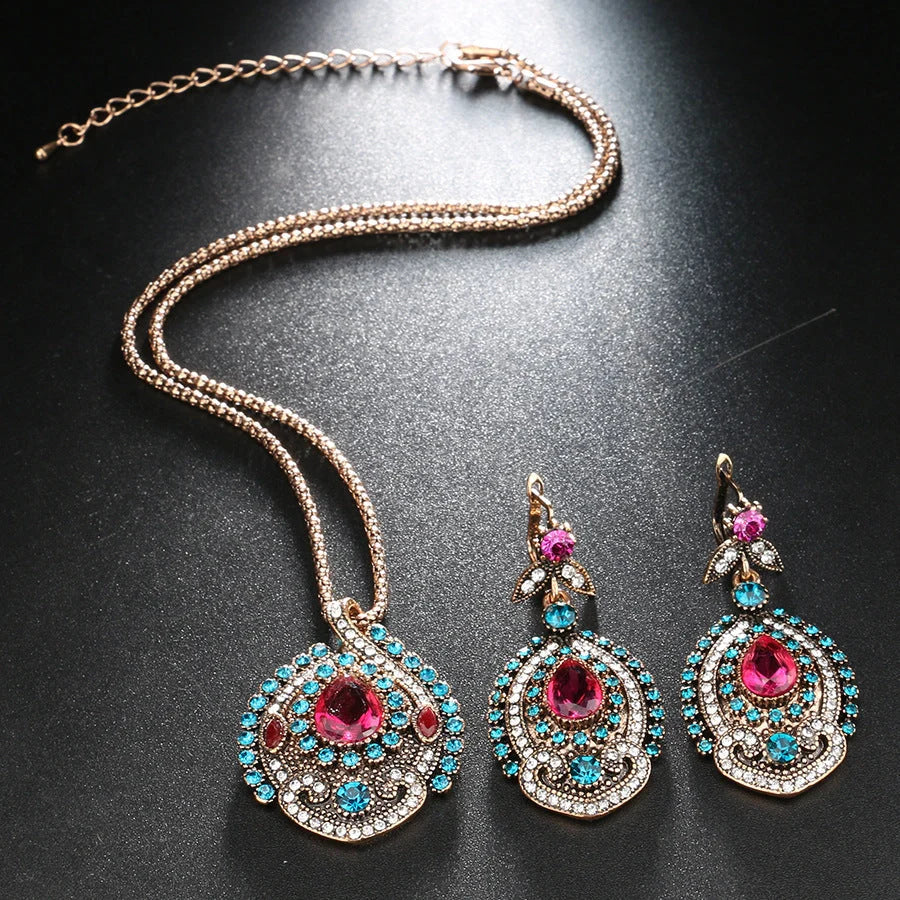 Bohemian style electroplated alloy jewelry set including earrings and necklaces