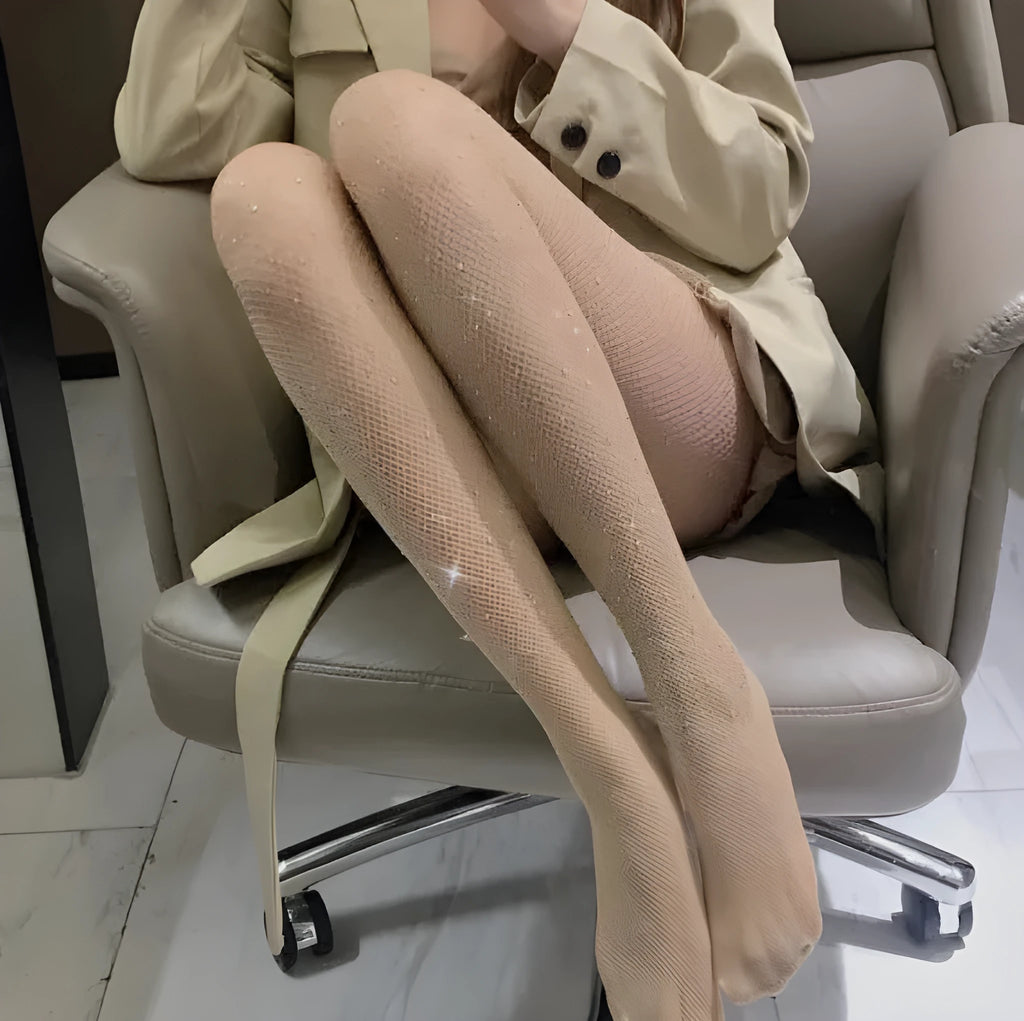 Women's diamond pattern fishnet stockings in skin colour, black, or white