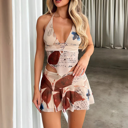 Women's two-piece printed summer dress set with V-neck halter top and pleated skirt in mesh fabric