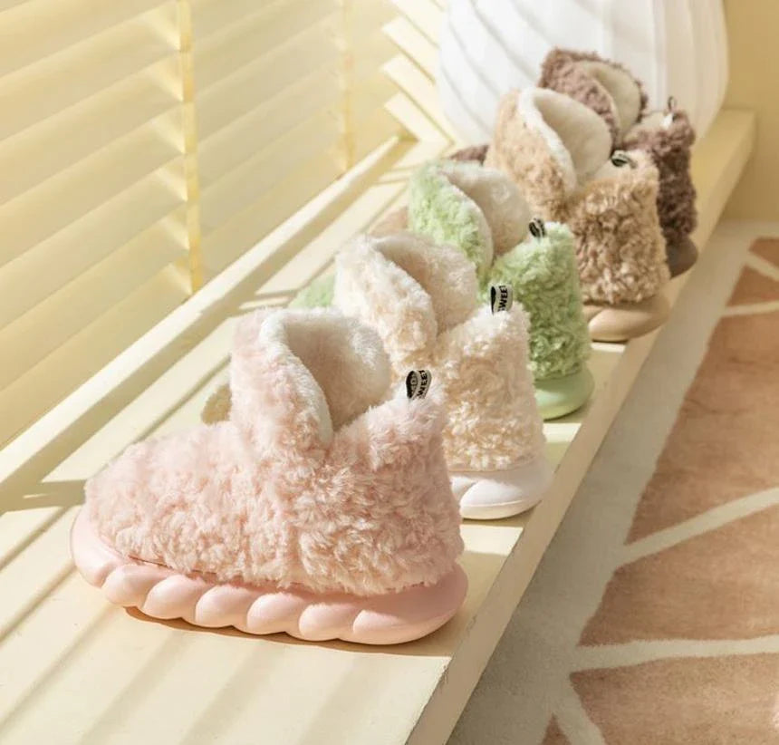 Cozy high-heel plush slippers in various colors for indoor and outdoor wear