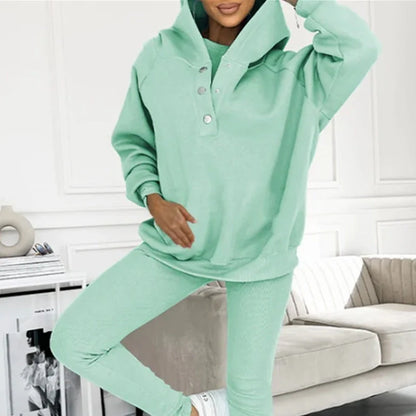 Women's 3-piece sports suit with hooded sweatshirt and slim trousers in various colours