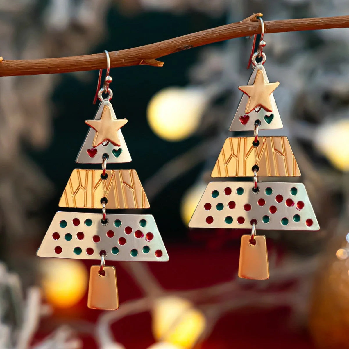 Christmas Tree Necklace and Earrings Set with unique five-pointed star design