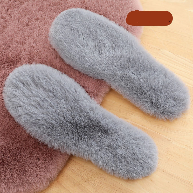 Winter sheepskin insoles with wool layer for warmth and comfort