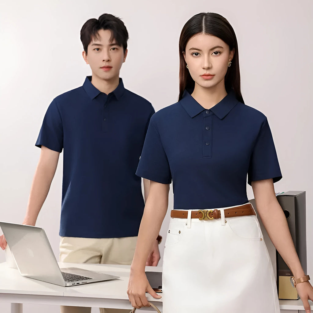 Short sleeve lapel polo shirt in a solid colour with seamless design on a hanger.