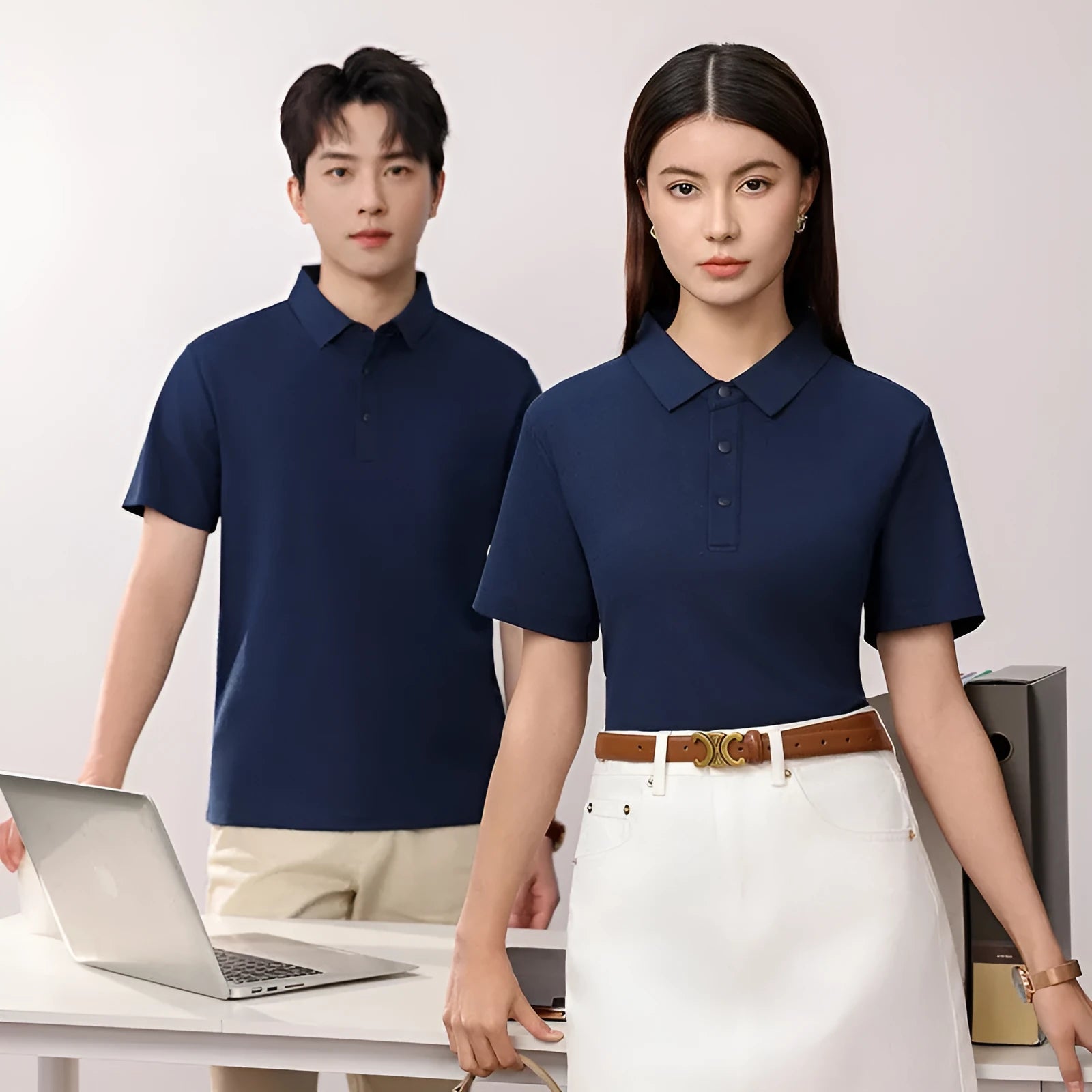 Short sleeve lapel polo shirt in a solid colour with seamless design on a hanger.