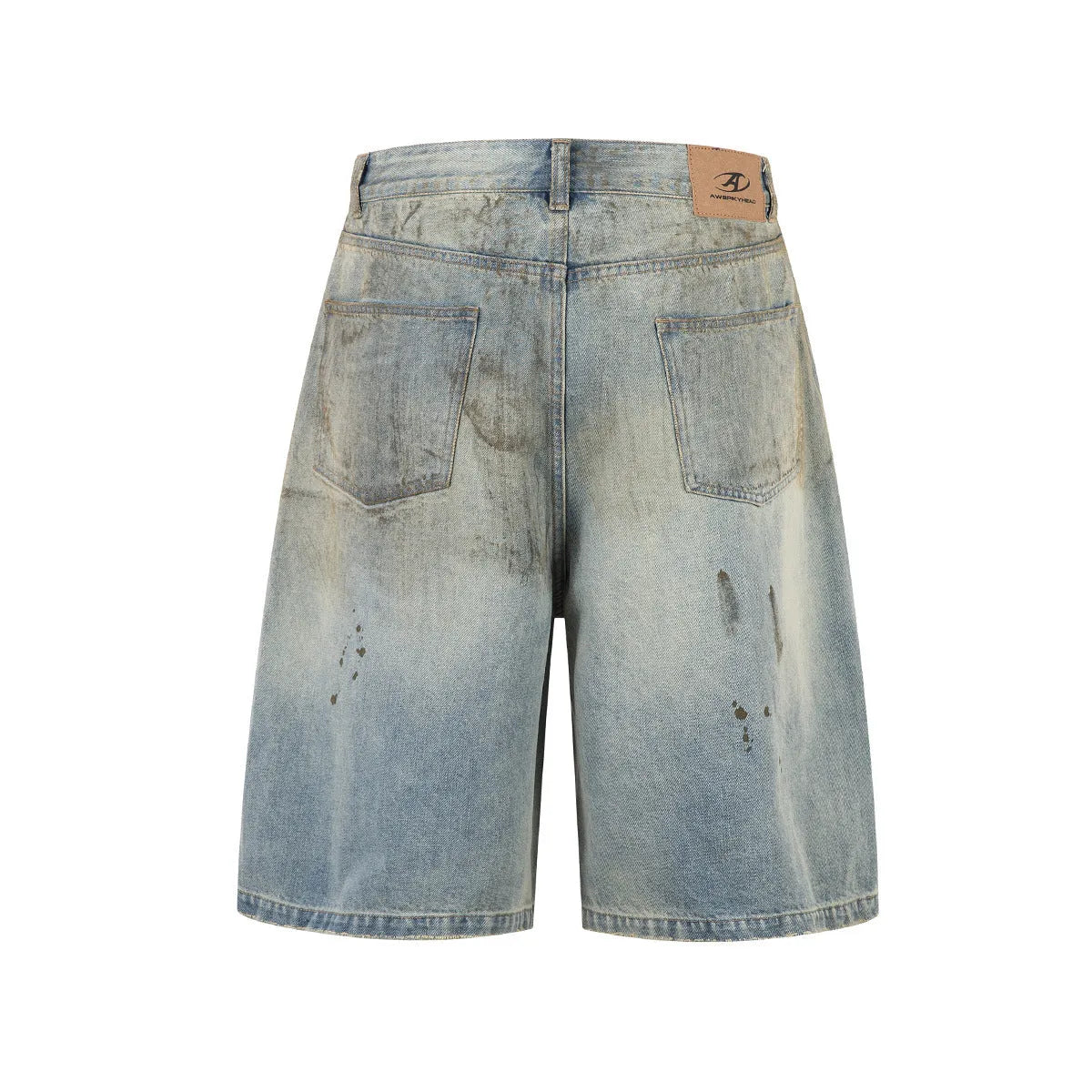 Men's washed blue cropped denim pants with straight leg and zipper fly