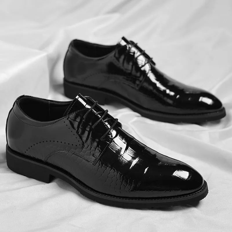 Men's black glossy PU leather low-top business shoes with rubber sole