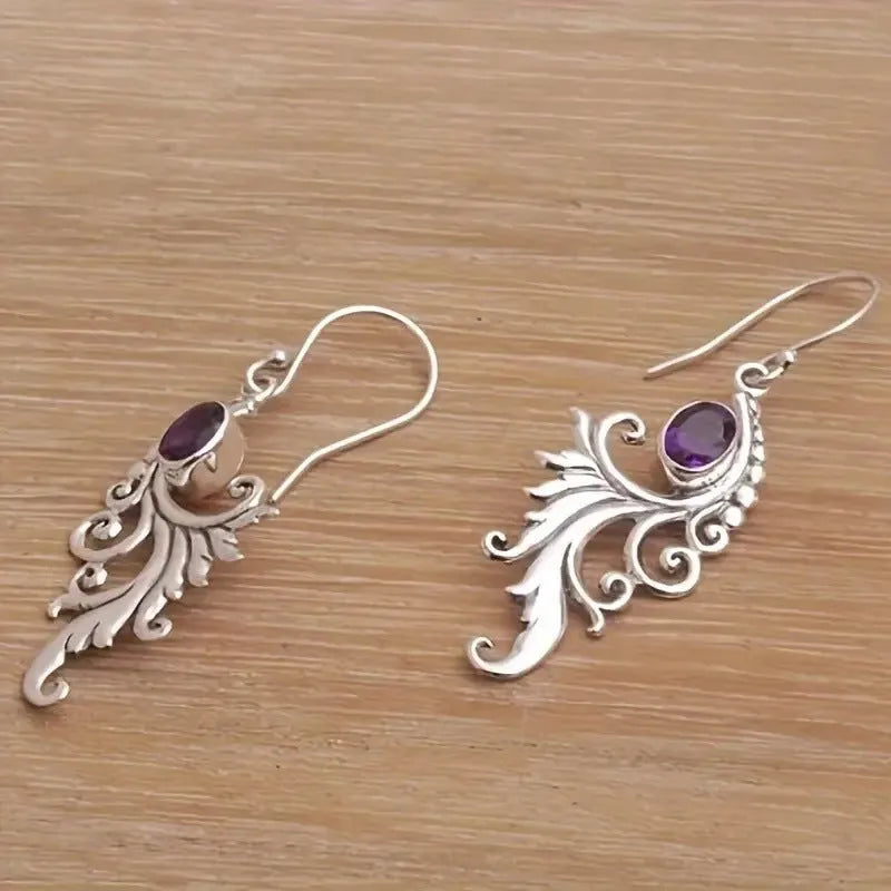 Retro distressed ethnic earrings in antique silver with diamond pendant shape, made from zinc alloy