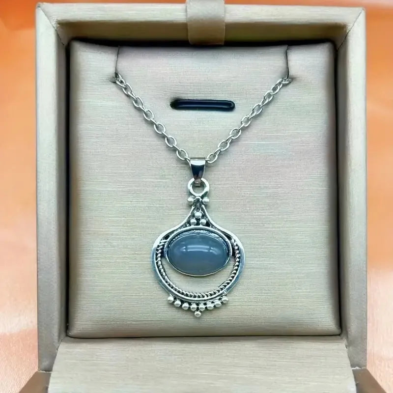 Alloy geometric oval pendant necklace in antique silver on a regular chain, unisex design