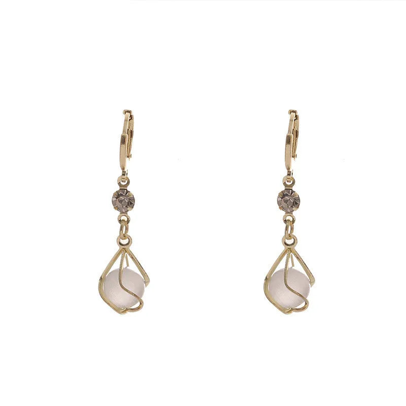 Alloy drop earrings with simple Cat's Eye colour, geometric drop-shaped pendant design for women