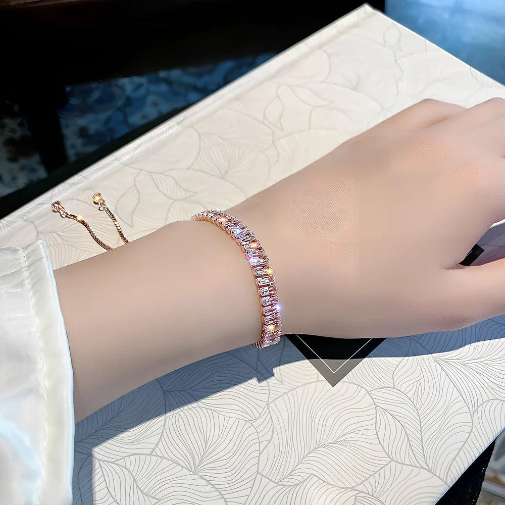 Women's adjustable rhinestone copper bracelet in geometric silver, gold or rose gold, 16-20cm fit with chain and tassels