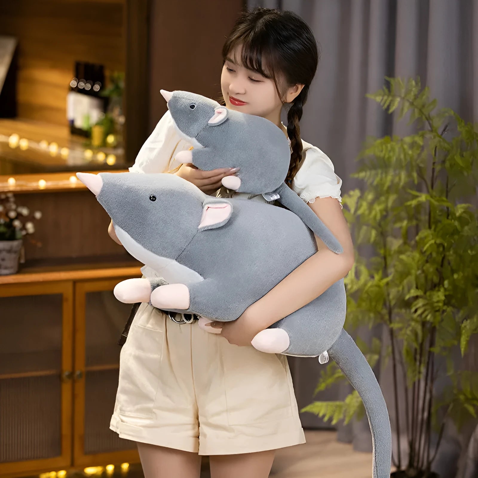 Cartoon mouse doll plush toy shown in three size options: 32cm, 50cm, and 100cm heights