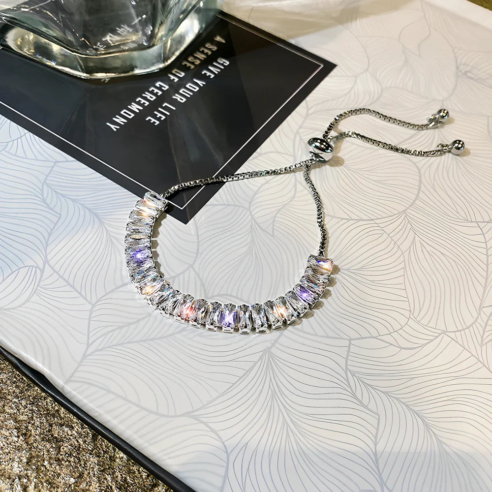 Women's adjustable rhinestone copper bracelet in geometric silver, gold or rose gold, 16-20cm fit with chain and tassels