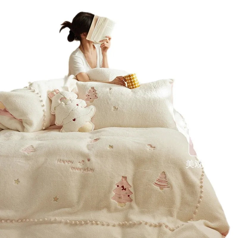 Winter milk fibre four-piece bedding set with green or pink Christmas tree pattern on a fresh style quilt cover.