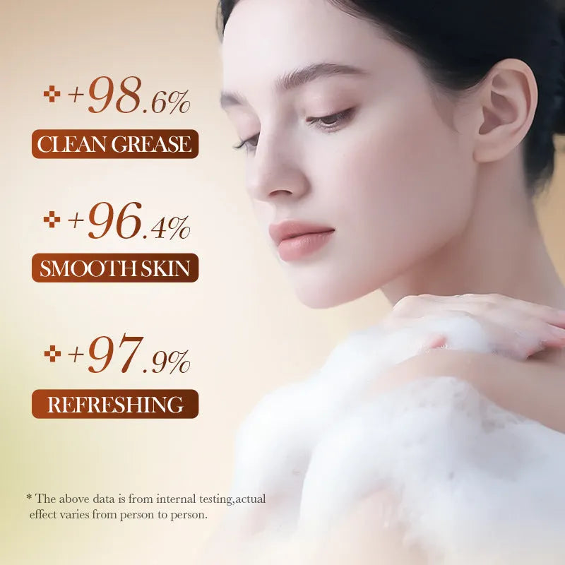 Universal Persimmon Fragrance Cleaning Soap 100g bar on a white background