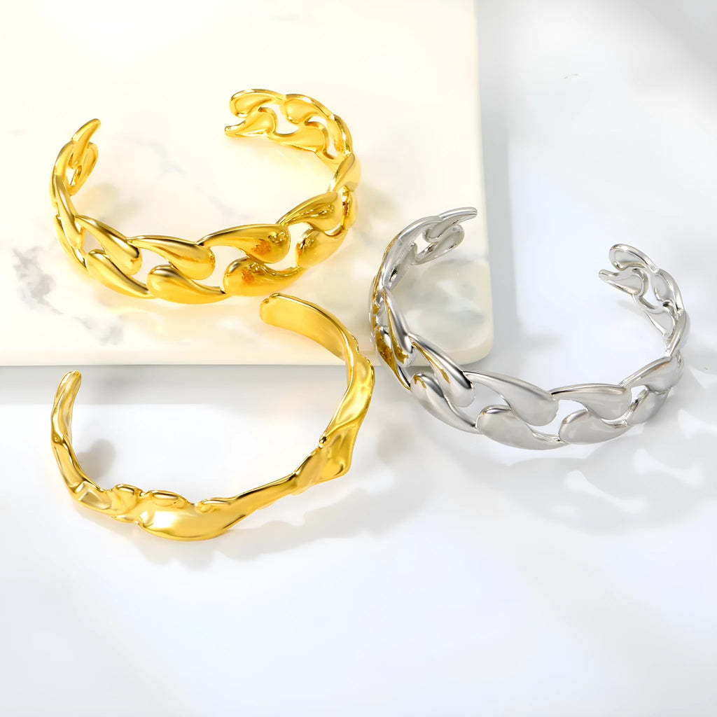 Stainless steel alloy fashion bracelet in European style with multiple colour finish options