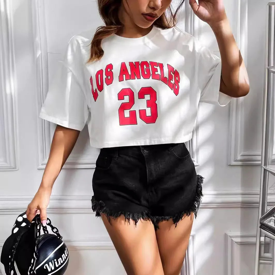 Women's black cotton t-shirt with white English letter printing and exposed navel design in casual Japanese Korean style