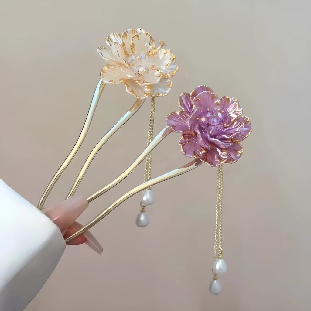 Purple and white U-shaped hairpin with peony flower design and tassel detail on alloy electroplated construction
