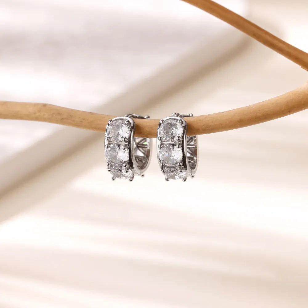 Stainless steel U-shaped clip-on earrings for women with inlaid zircon decoration, colour E5772P.