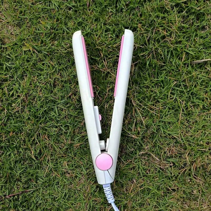 Trendha 3-in-1 Professional Mini Hair Styler with ceramic plates, rapid heating, and versatile styling options