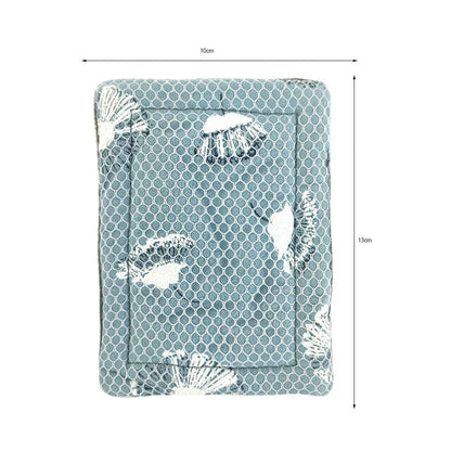 Sustainably crafted burlap kitchen sponges made in New Zealand with natural materials and eco-friendly design