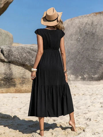 Stylish Bohemian Autumn & Winter Dress with Sleeveless Square Collar and Elegant Embroidered Details