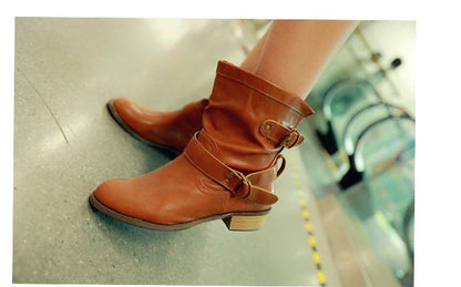 Stylish and comfortable low-heel round toe boots in classic black and brown colors, perfect for Kiwi fashion enthusiasts